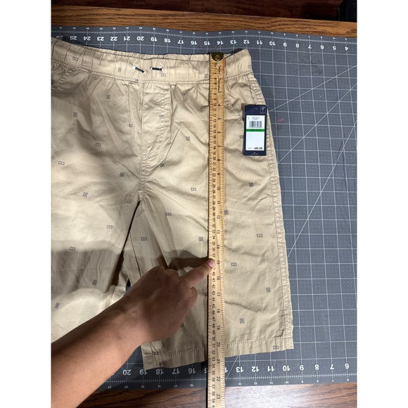 TH tan safari  shorts‎ size 16-18 (lg) - Picture 4 of 8